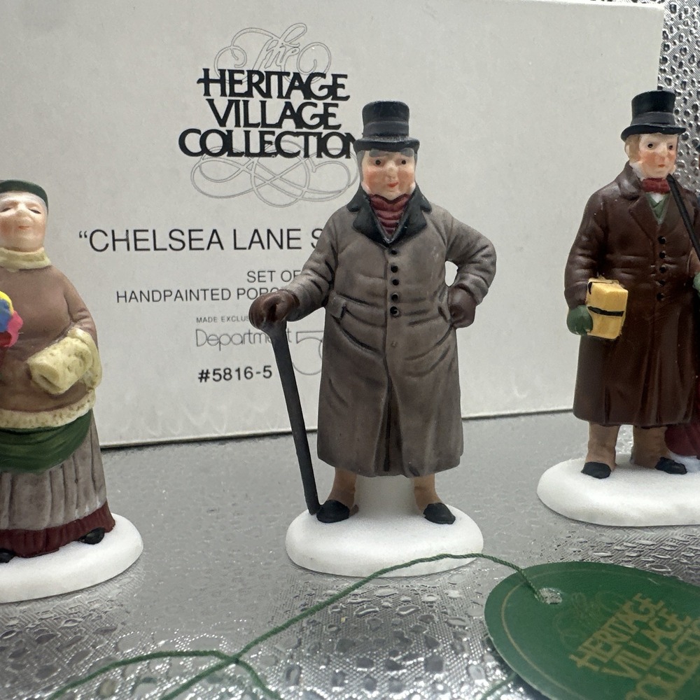 Dept 56 Heritage Village‎ Collection Chelsea Lane Shoppers  Set Of Four Retired - Picture 3 of 7